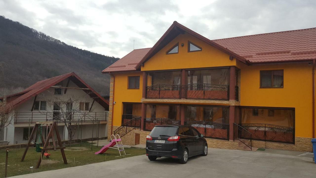Casa Dodoc Hotel Caciulata Zewnętrze zdjęcie